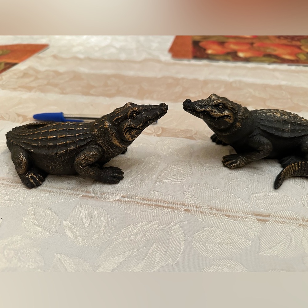 Alligators. Decor 2